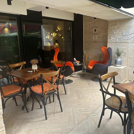 The Place Suites By Cey Istanbul Bagian luar foto