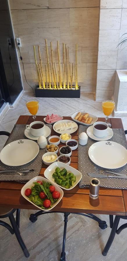 The Place Suites By Cey Istanbul Bagian luar foto