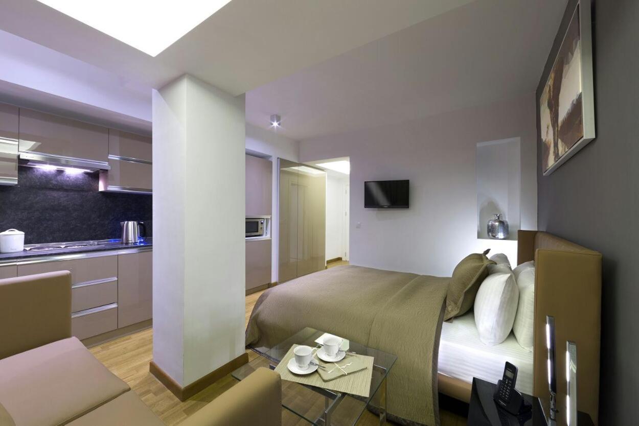 The Place Suites By Cey Istanbul Bagian luar foto
