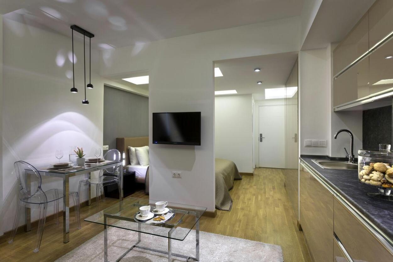The Place Suites By Cey Istanbul Bagian luar foto