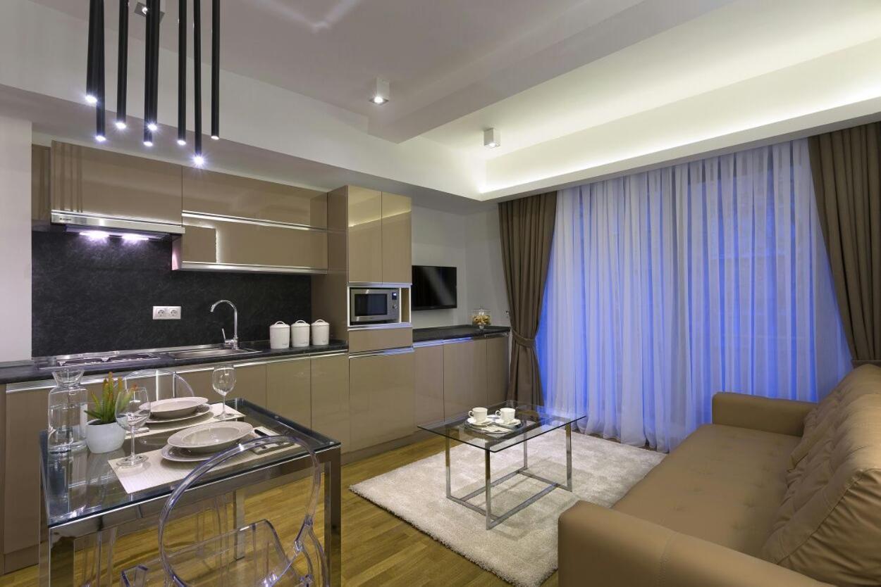 The Place Suites By Cey Istanbul Bagian luar foto