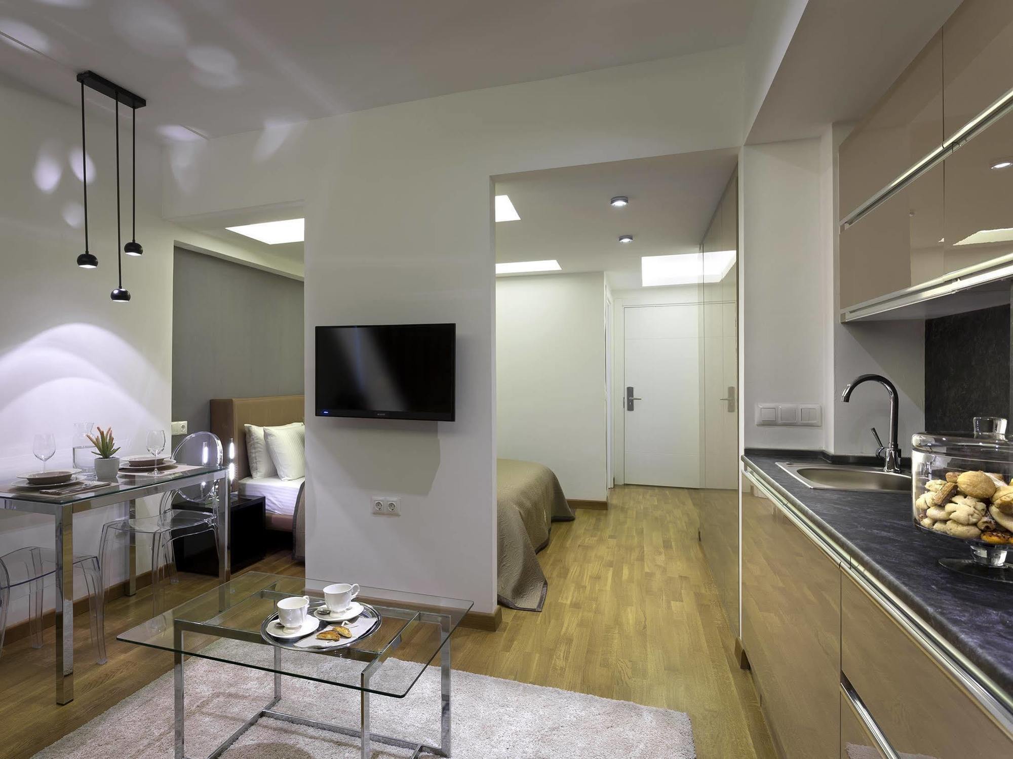 The Place Suites By Cey Istanbul Bagian luar foto
